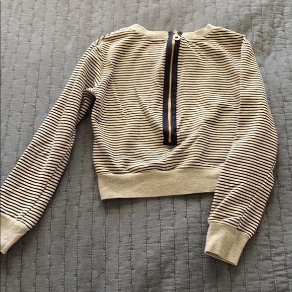 Adorable Too with Zipper Back! - Picture 4 of 5